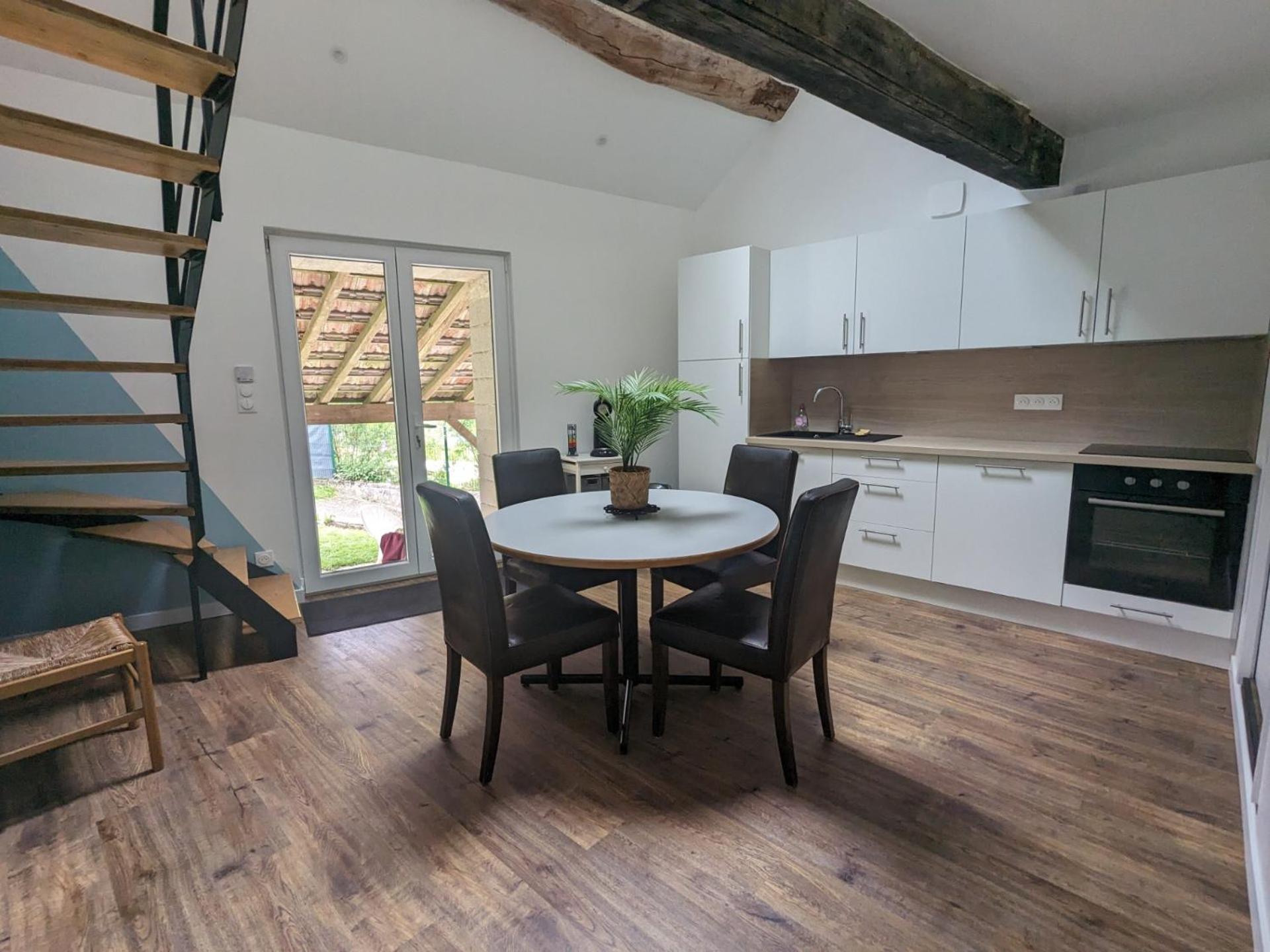 Вілла La Casa Bosch Sombernon Екстер'єр фото
